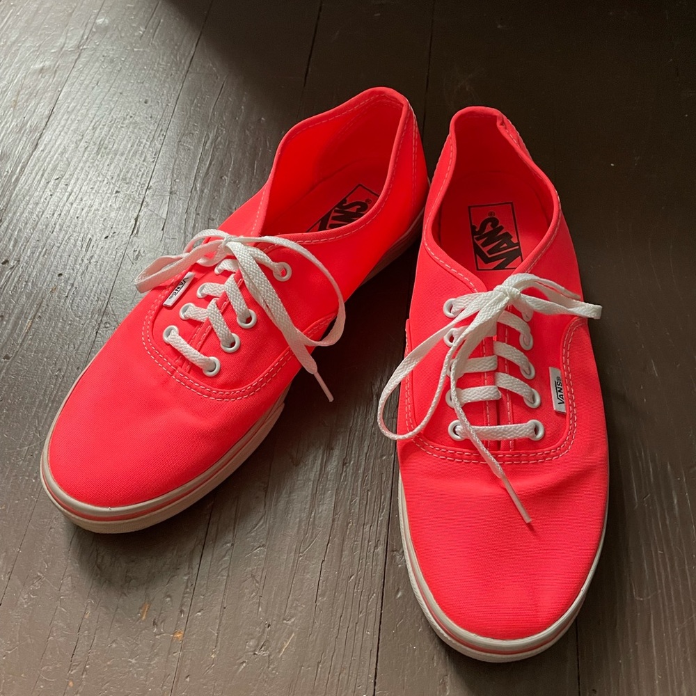 Neon vans